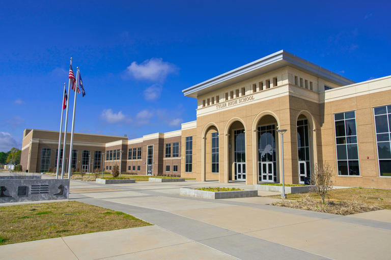 3 Texas teachers allegedly taped hands of student with Down syndrome