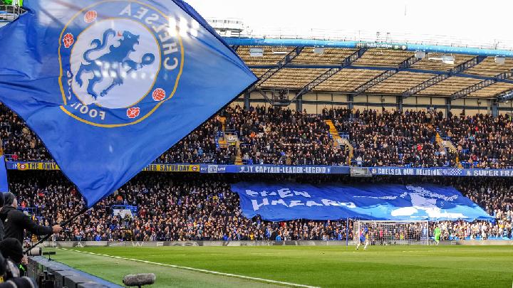 Rumor Transfer Panas: Chelsea Bidik Mainoo dari MU dan Branthwaite dari Everton