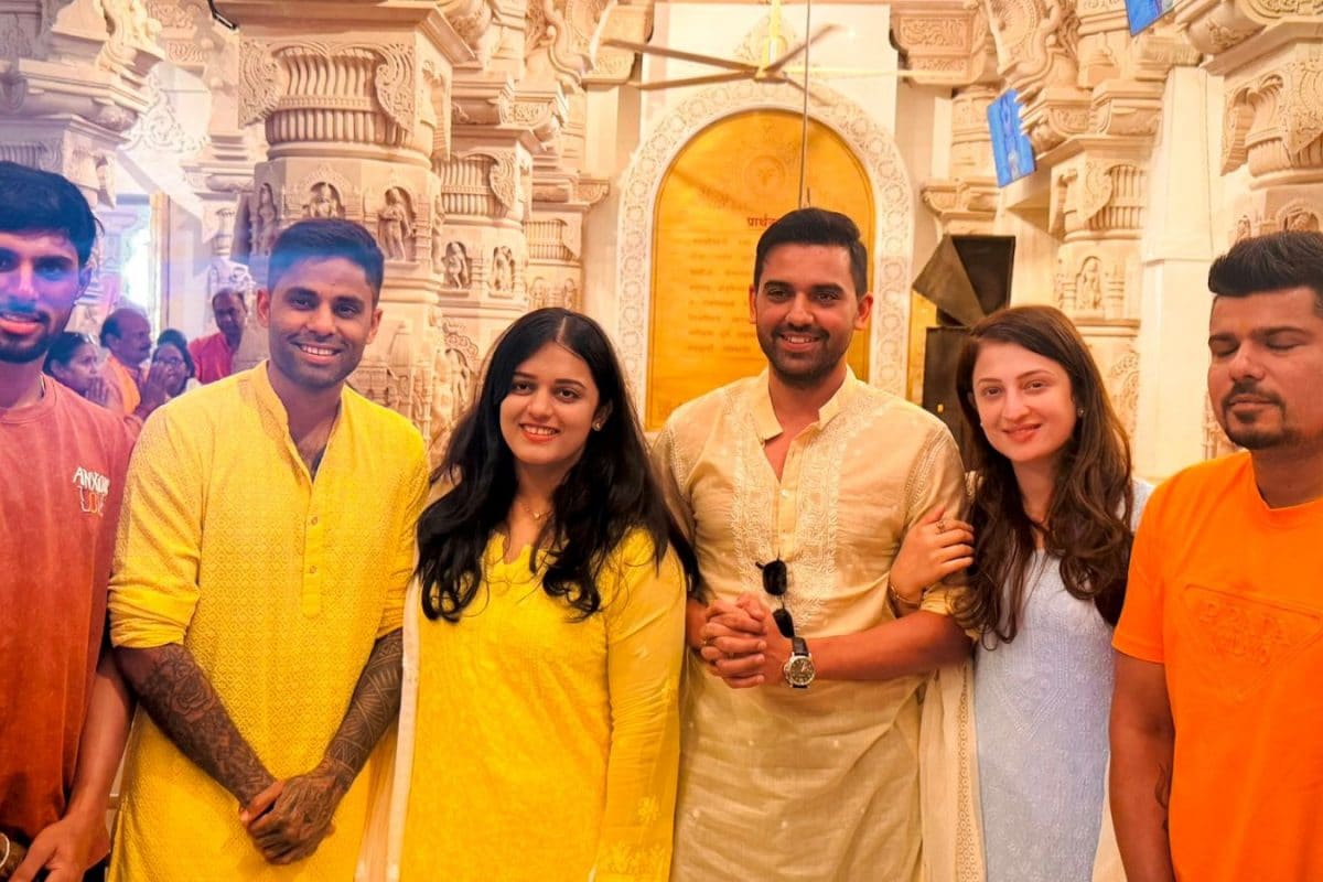Tilak Varma and three other Mumbai Indians cricketers visited the Ayodhya Ram Mandir (Picture credit: X @mipaltan)