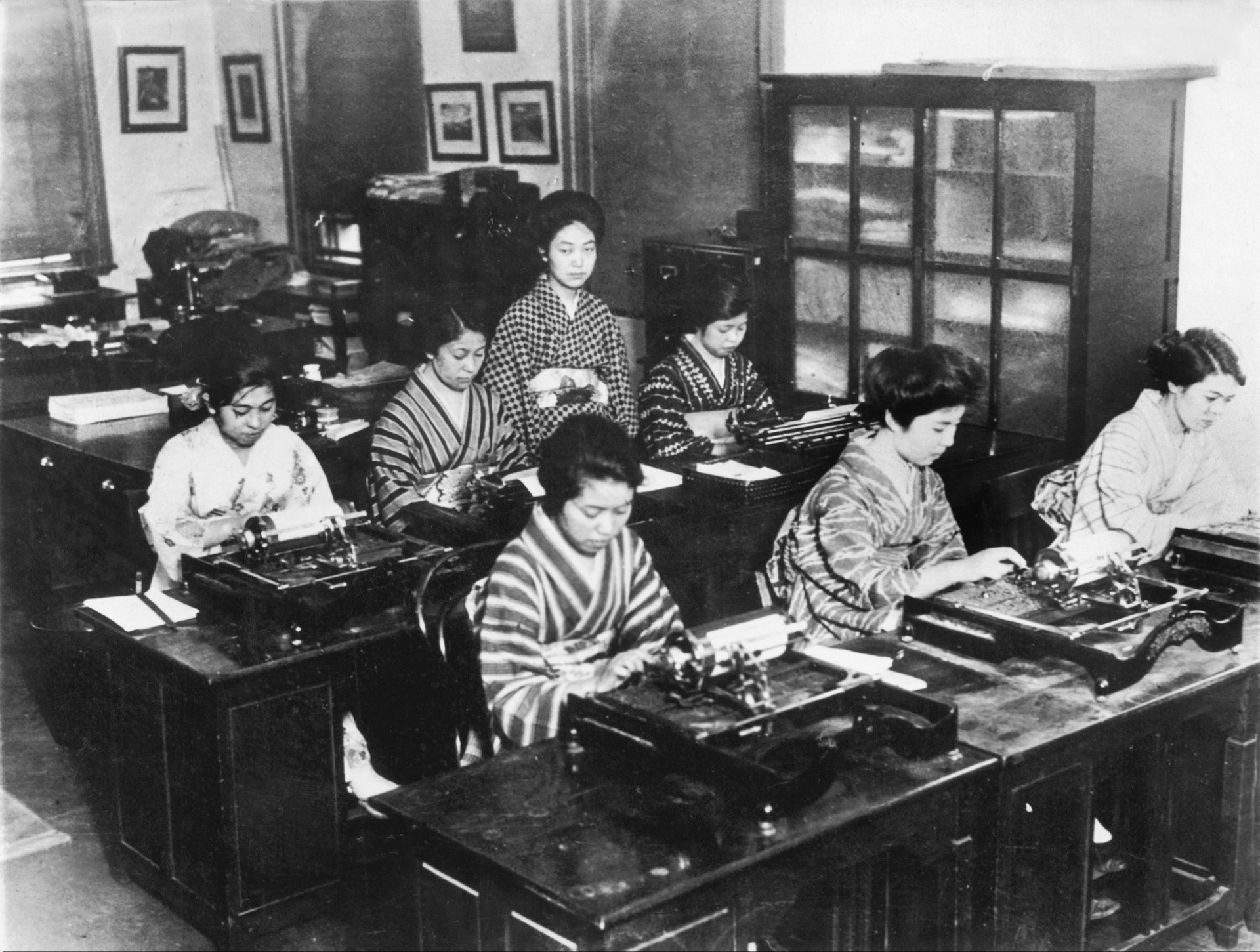 The most common jobs held by women 100 years ago