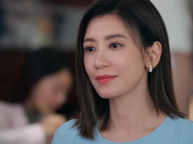 贾静雯又矮又瘦算不算大美女？看她和姚晨的新剧同框照，就知道了