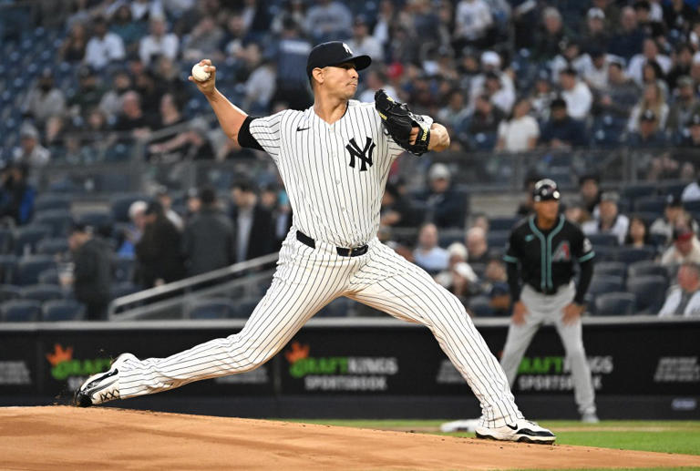 Carlos Carrasco’s first start provides needed boost for Yankees’ ailing ...