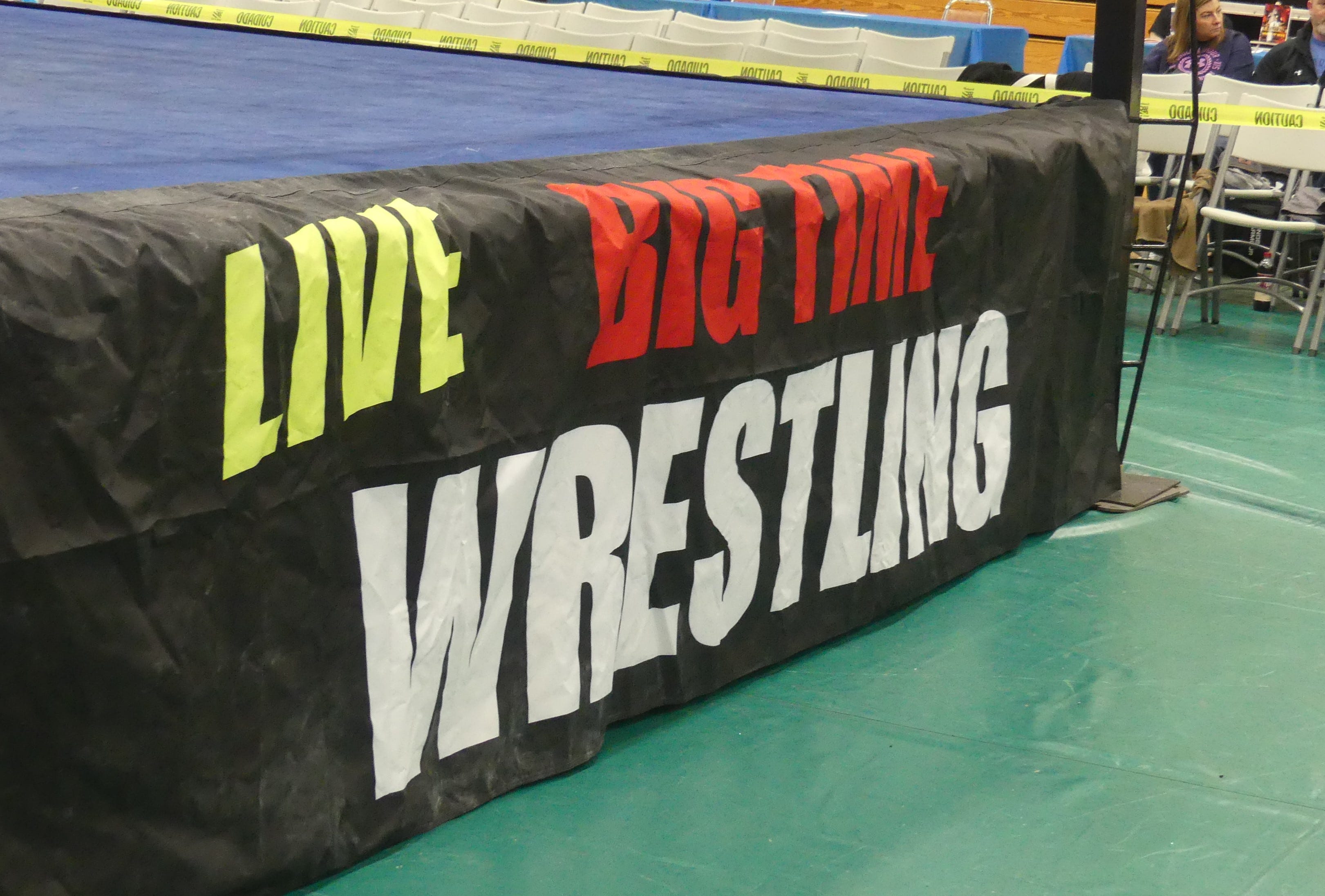 What pro wrestlers have performed in Chillicothe?