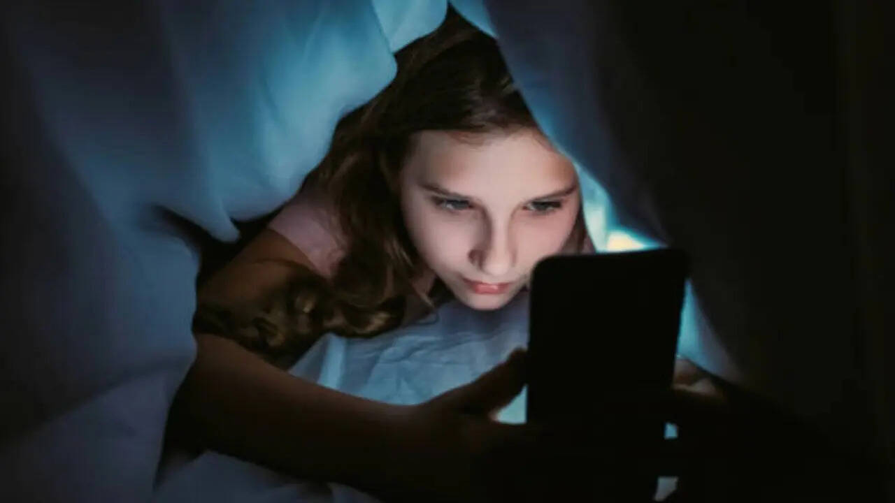 Picture of Computer Vision Syndrome: Causes, Symptoms and Treatments - WebMD