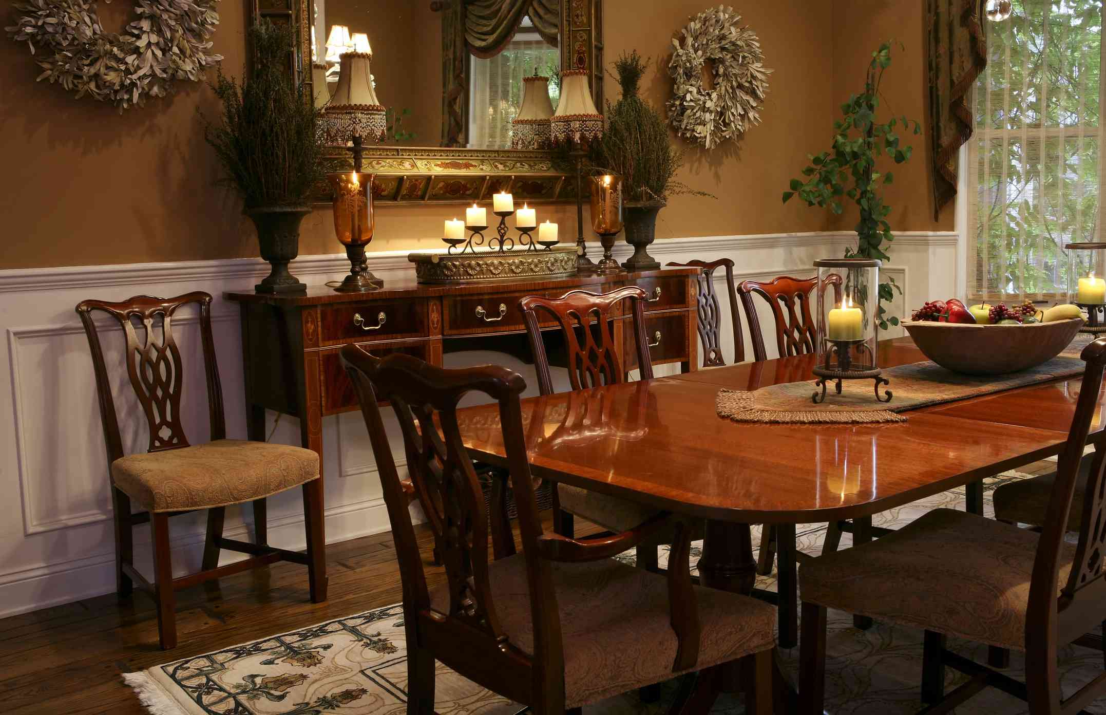 Designers say these 5 dining room features are totally outdated and can ...
