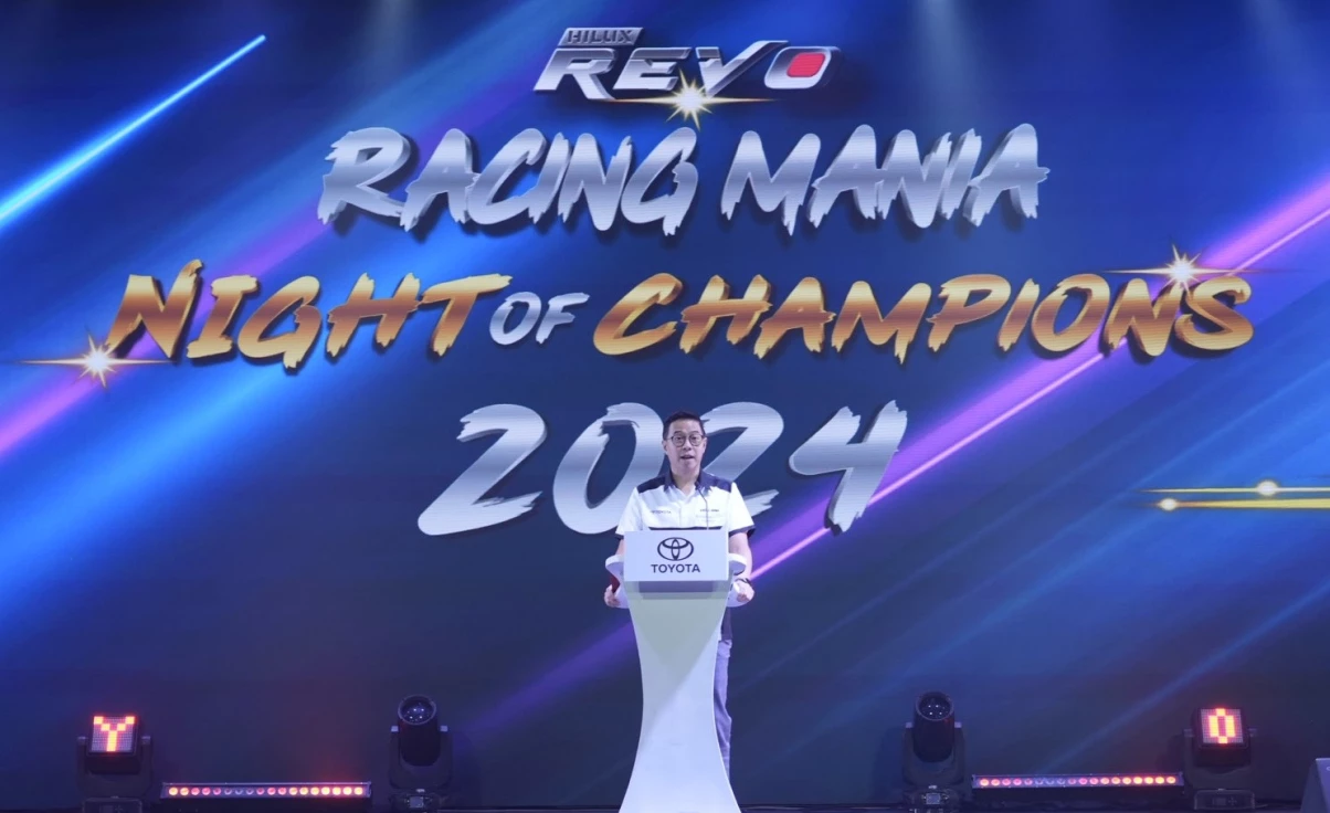 กระหึ่ม! Hilux REVO Racing Mania