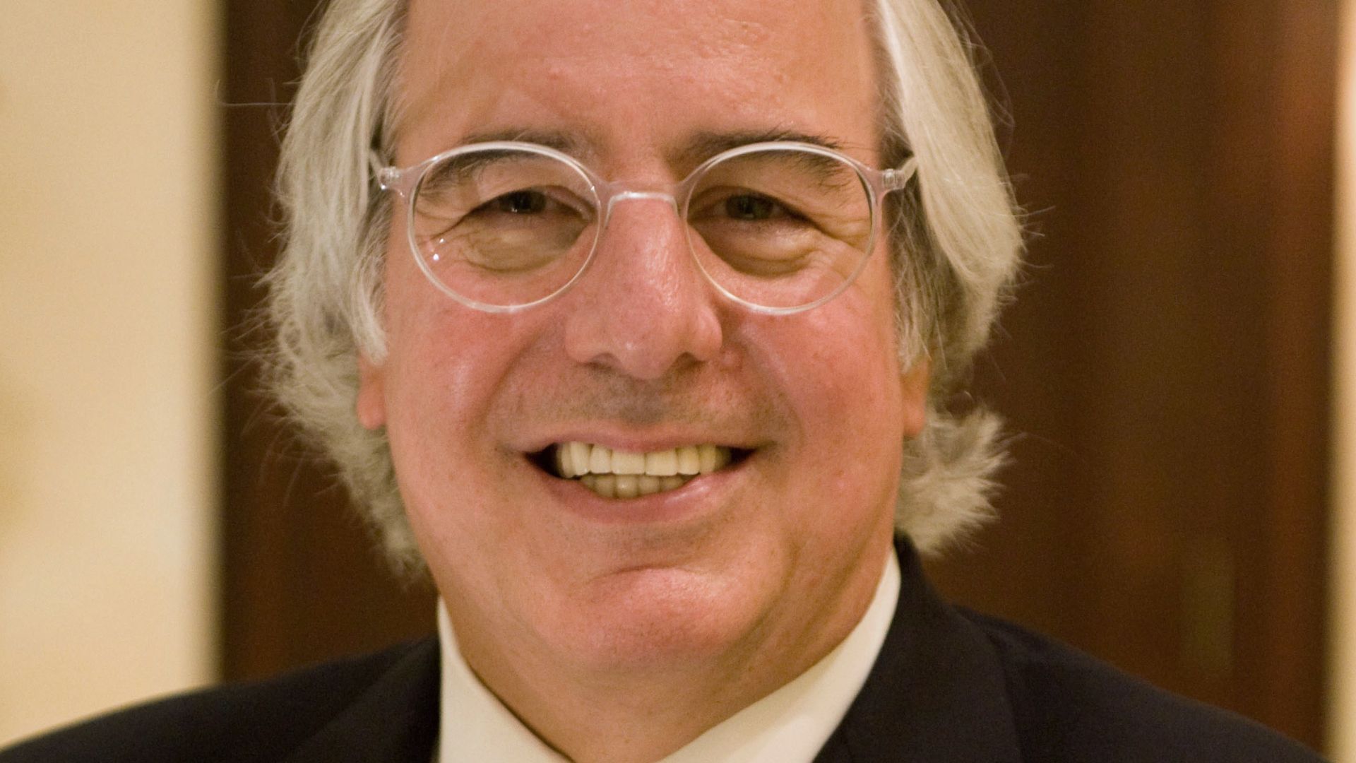 20 Famous Imposters Who Lied About Everything