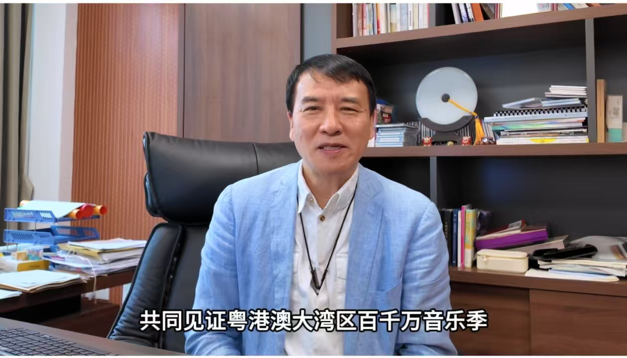 �й���������ϯ���й����ּ�Э����ϯ��������Ĵ�ѧ�����ڣ�����ѧԺ��ԺԺ��ҶС��ͨ�������´�