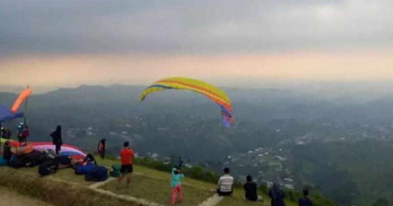 15 Tempat Wisata Tawangmangu untuk Liburan Seru Bareng Keluarga!