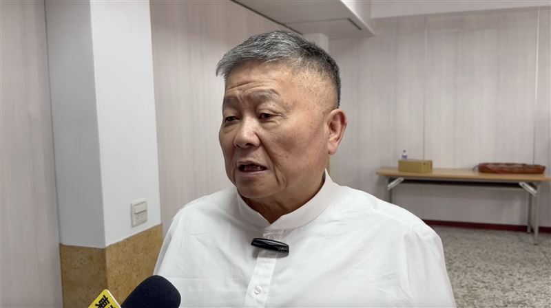 顏清標親上火線呼籲，大家要克制一點。（圖／翻攝畫面）