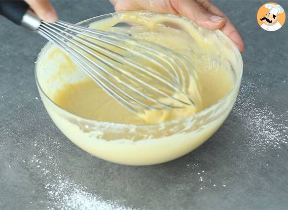 Kuchen mit schwarzen oliven und feta