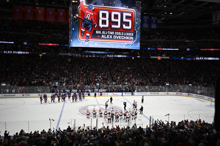photos-from-alex-ovechkin-s-record-breaking-game