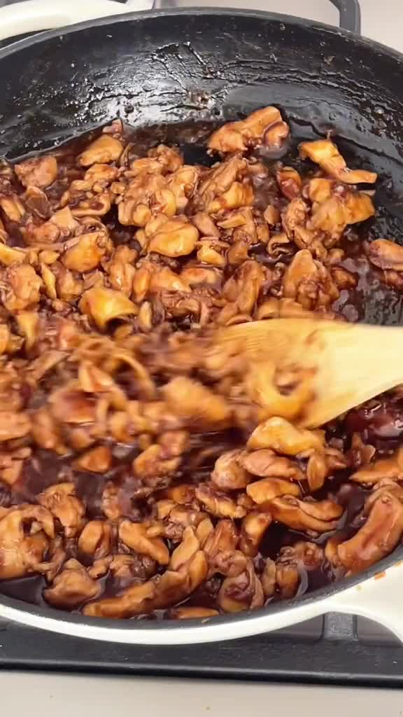 JOEY Copycat Szechuan Chicken Lettuce Wraps Sweet &amp; Spicy Recipe Full ...