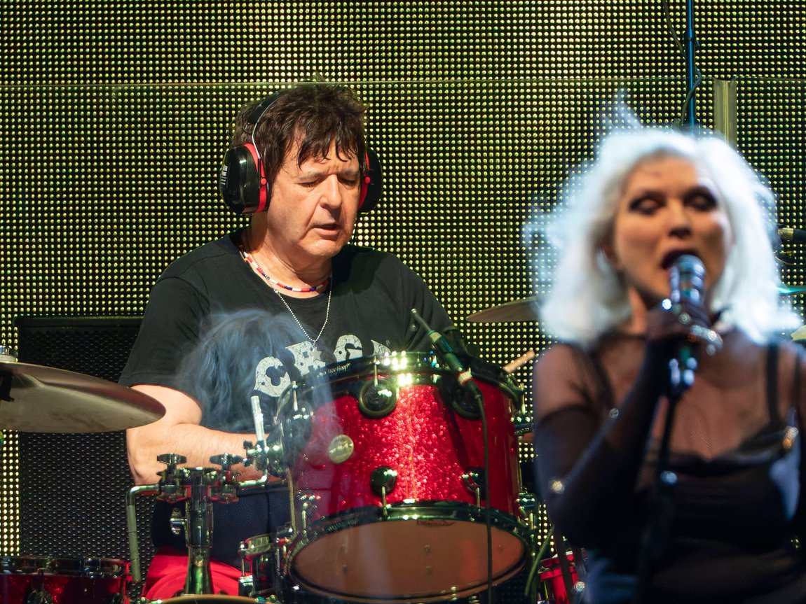 Mourning Clem Burke Blondie drummer dies at 70(01)