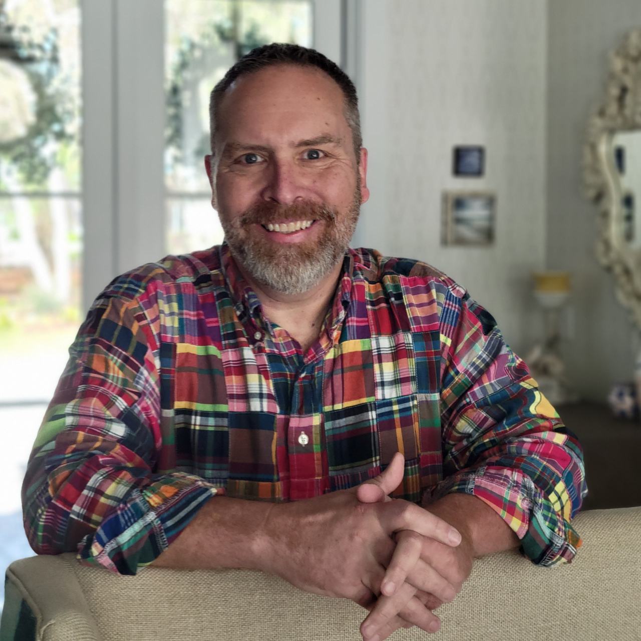 Ron Klein descubrió que el valor de la vivienda a veces era un factor a considerar en las ofertas de ayuda financiera para la universidad de su hija.