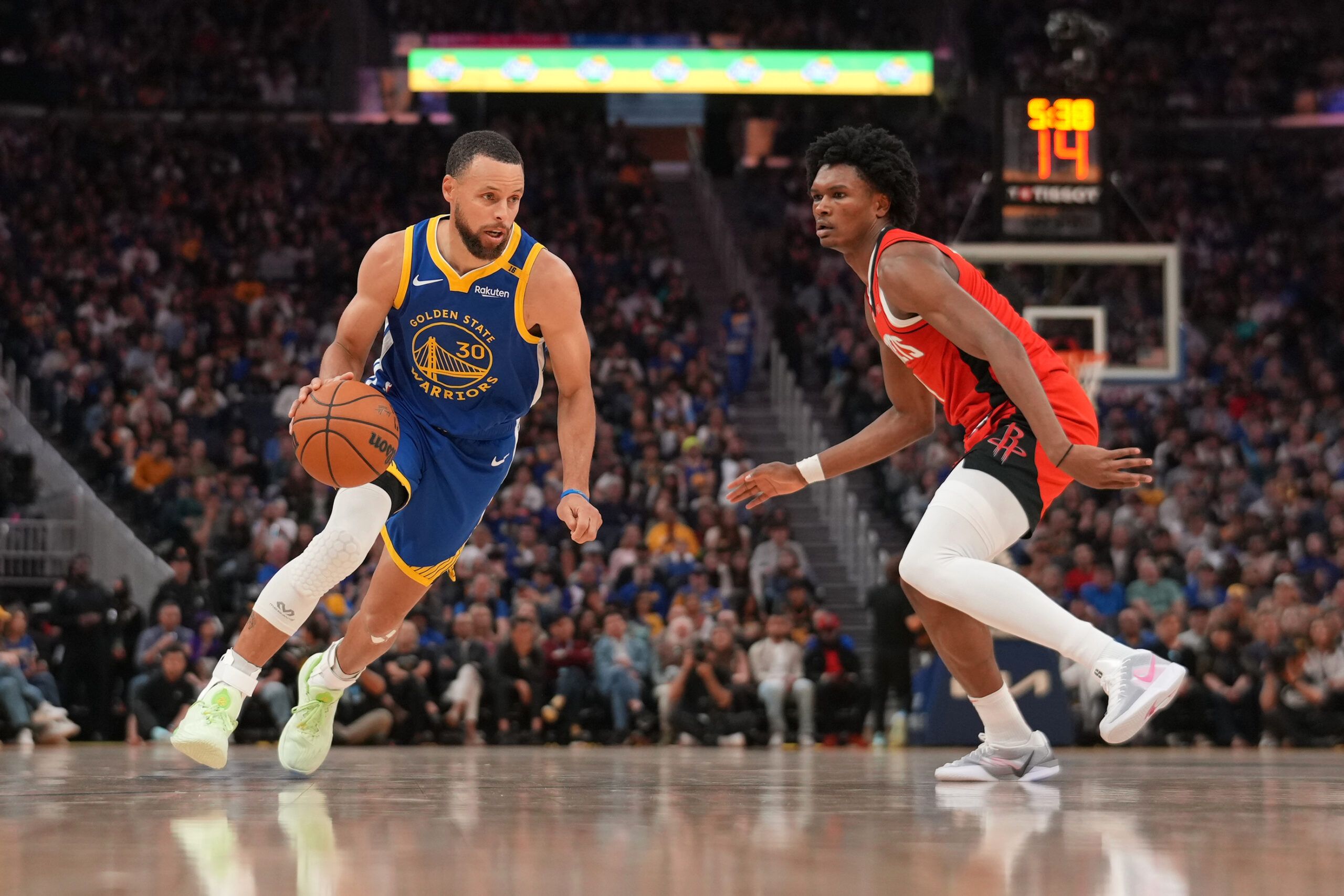 Warriors superstar turns in season-low performance vs. Rockets