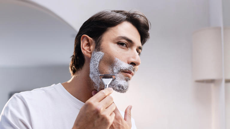 The future of clean shaving is here, and Supply’s new safety razor is ...