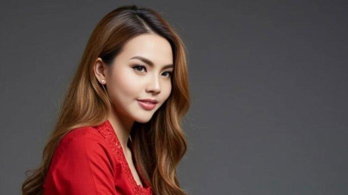 DIHUJAT NETIZEN - Lisa Mariana belakangan ini jadi sasaran hujatan netizen buntut pengakuannya punya anak dari mantan Gubernur Jawa Barat, Ridwan Kamil. (Instagram @lisamarianaaa)