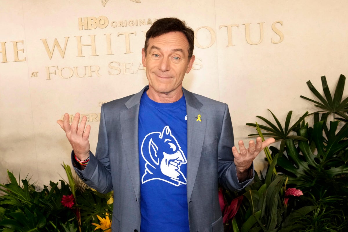 Jason Isaacs subtly shades Duke University after school issued White ...