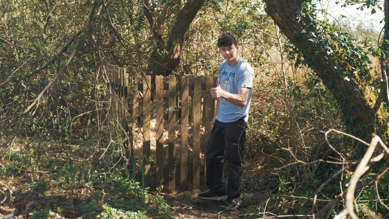 Simple Composter Build ¦ Re-purposing Materials