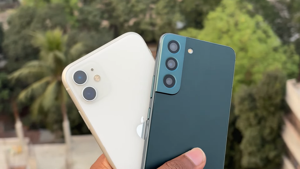 Warga AS Kecewa: Tarif Trump Bikin Harga iPhone Melonjak hingga 3 Kali
Lipat menjadi Rp59 Juta