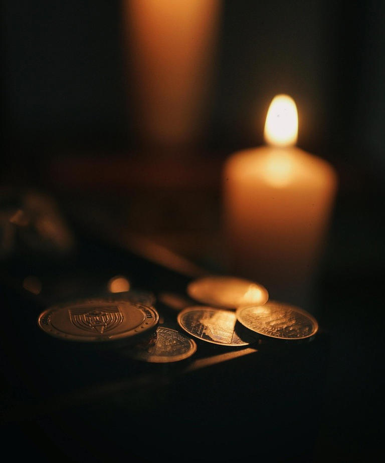 Los 4 signos del zodiaco que atraen el dinero como un imán. FOTO: IA