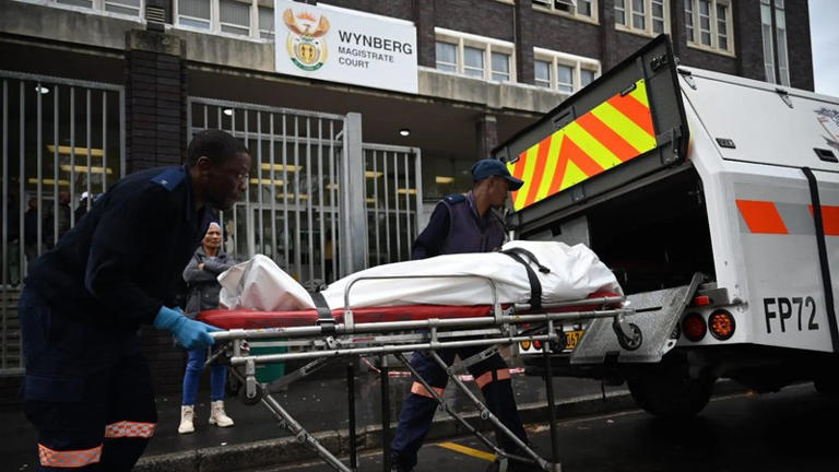 Even Courts Aren’T Safe As Three People Shot Outside Athlone Magistrate’S Court - 8tf8zcy