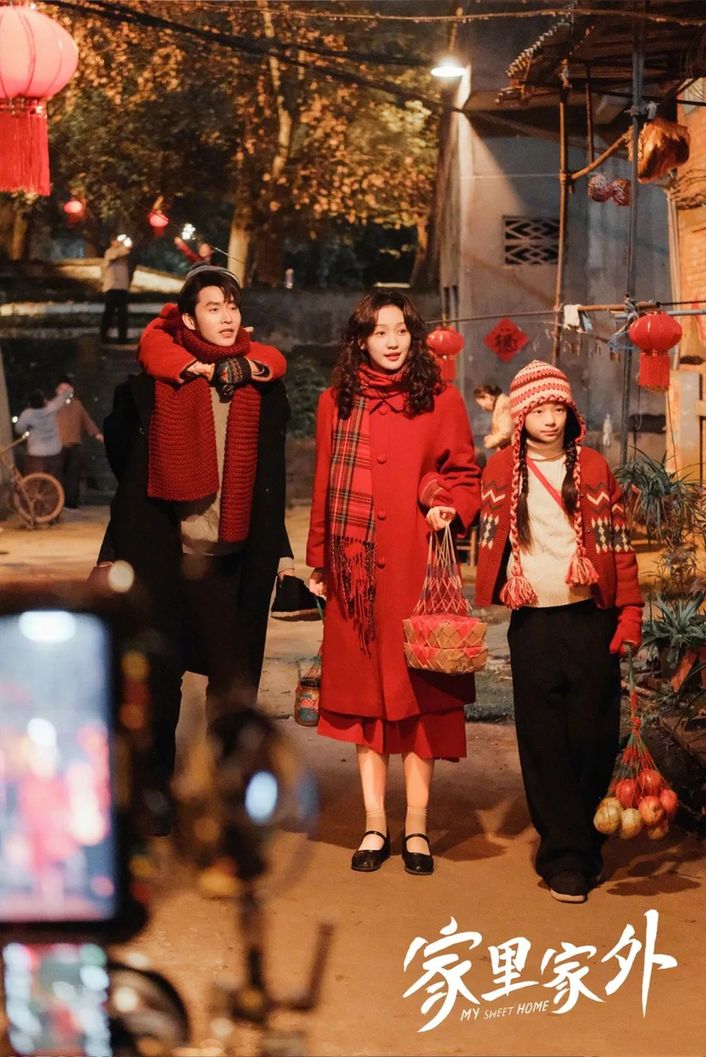 ��ѧ�Իع���΢�̾�������̬ת��֮·�����ӡ�������⡷��΢�̾���ƾ�������