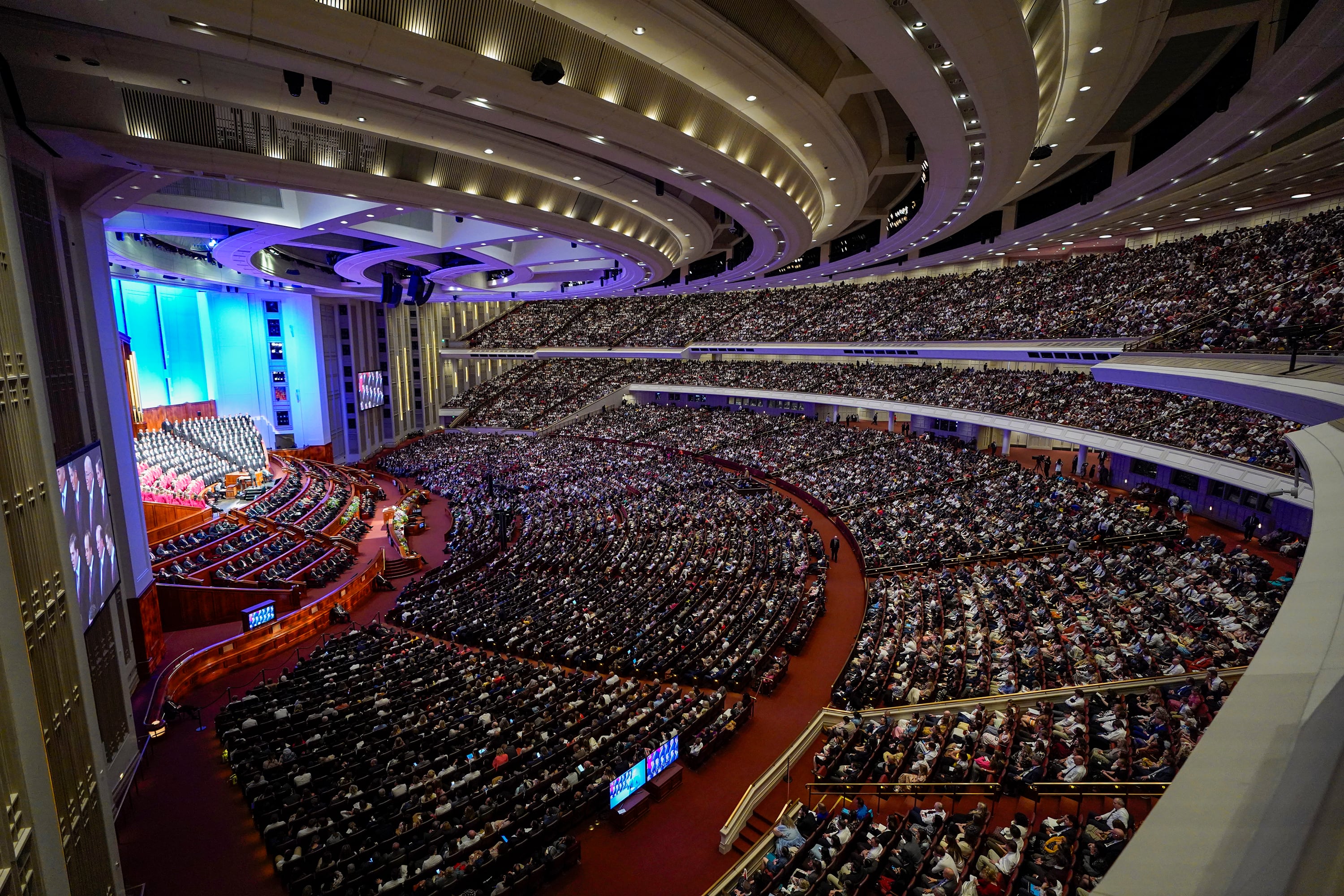 Mormon Land : Amid all the encouraging news about church growth the