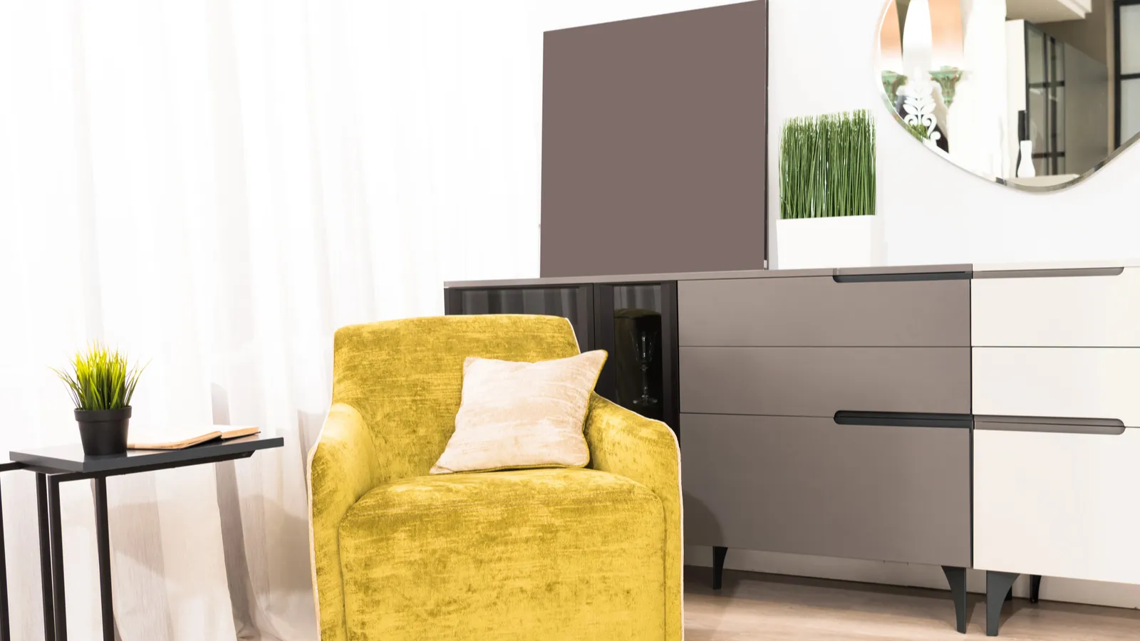 Image showcasing The anti-minimalist guide to decorating small spaces