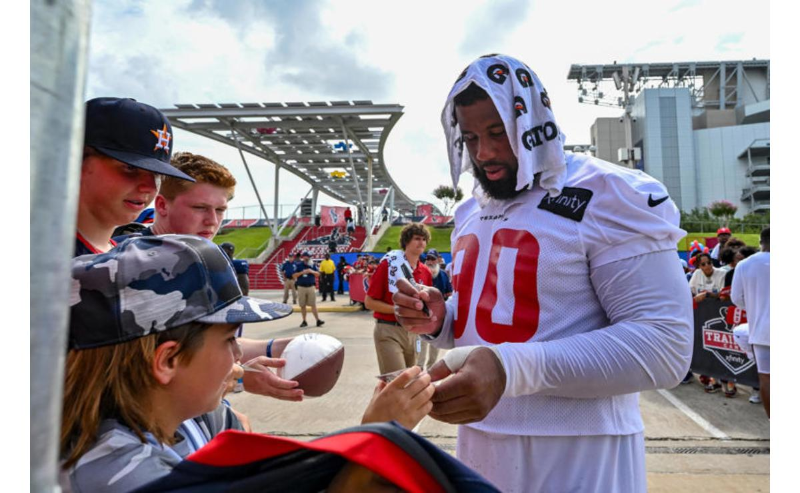 New York Giants Release Defensive Lineman Ross Blacklock