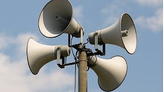 लौडस्पीकरचा उपयोग? कुठली साधने बदलेली पડतील?