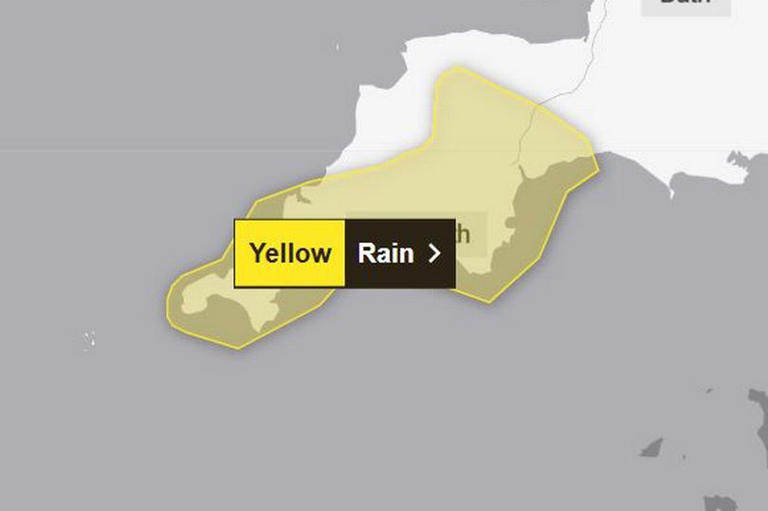 met-office-issues-new-15-hour-weather-warning-for-devon