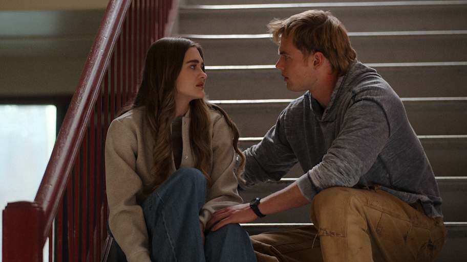 Lizzy Greene as Lauren Brigman and Garrett Wareing as Lucas Russell in Ransom Canyon | Courtesy of Netflix