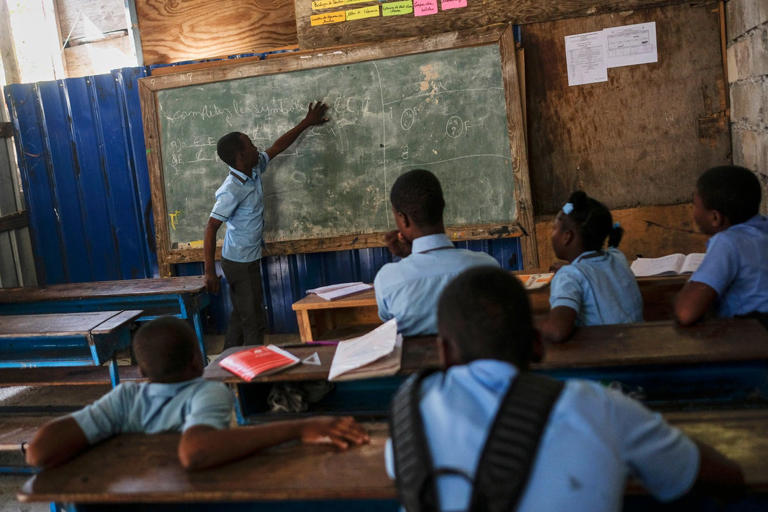 FRANCIA HAITI