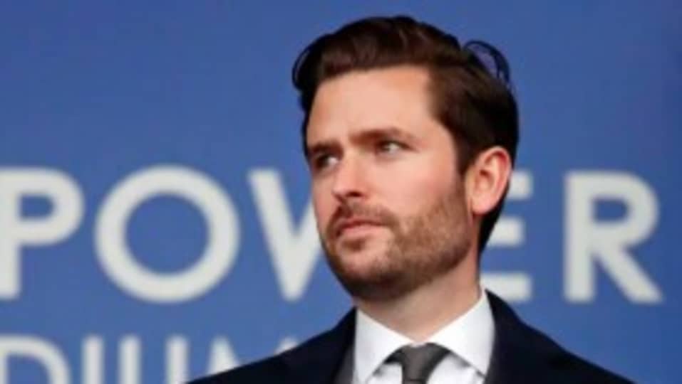 Meet Jason Knauf Exroyal aide behind Meghan Markle bullying claims