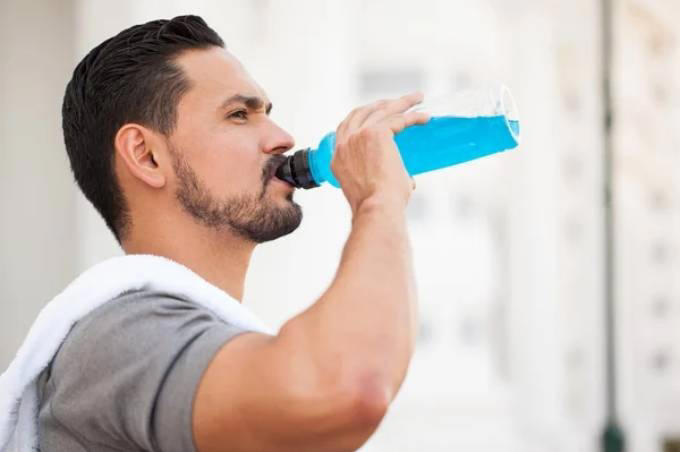 5 loại nước gây hại cho thận