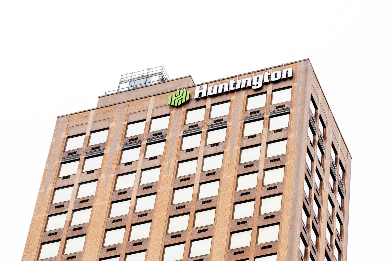 Huntington Bancshares to acquire KKR-owned Janney Montgomery Scott's ...