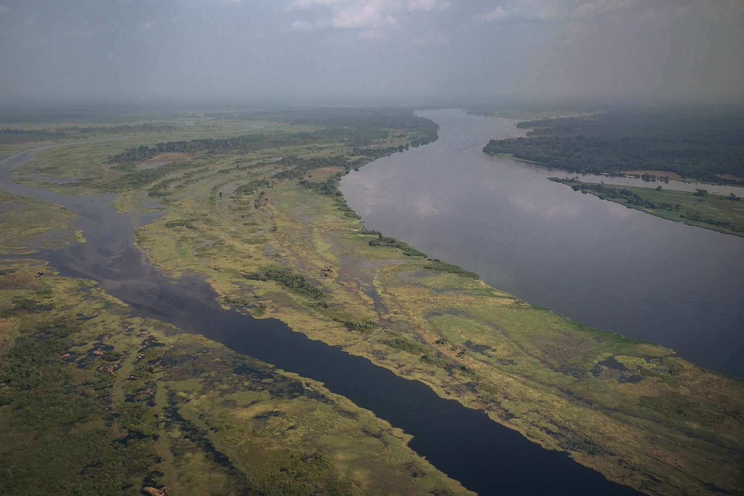 At Least 50 Dead, Hundreds Missing After Fire Causes Boat to Capsize on