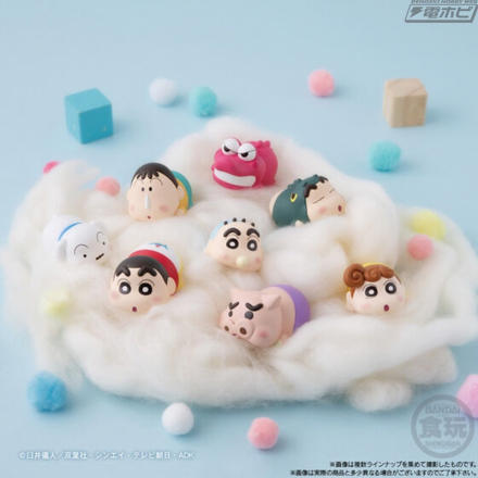 クレヨンしんちゃん』が食玩フィギュア「もっちりころりん♪」に登場