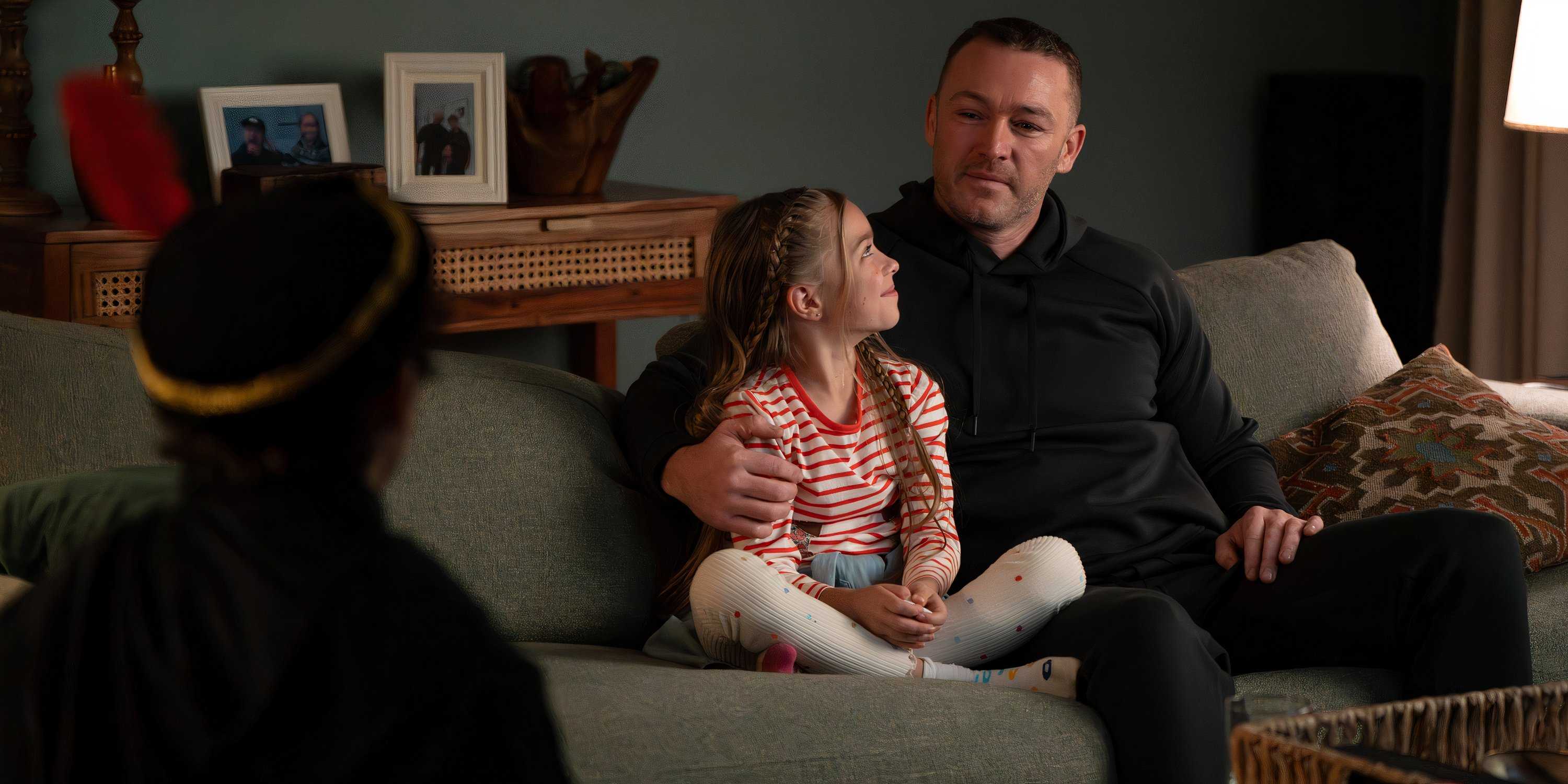 Ormewood with his kids in Will Trent season 3, episode 14