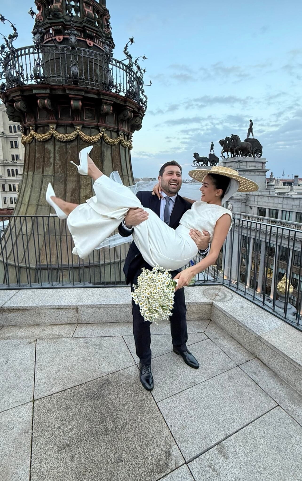 Instagram: @alecapetilloga