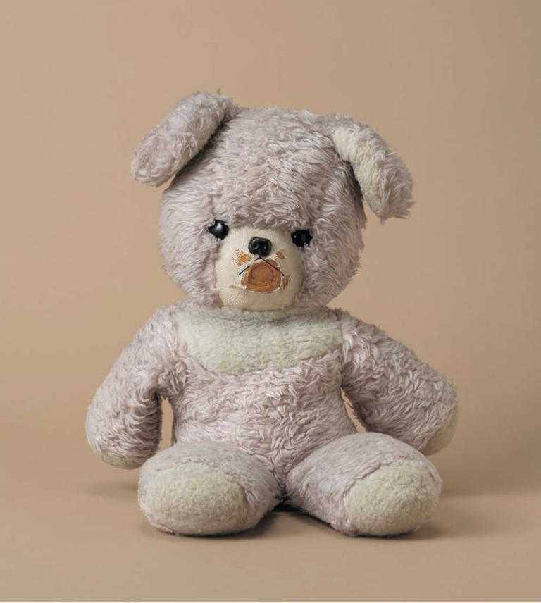 ハンガリー アンティーク テディベア ぼろぼろになるまで愛されたくまのぬいぐるみ ハンガリー アンティーク テディベア ぼろぼろになるまで愛されたくま