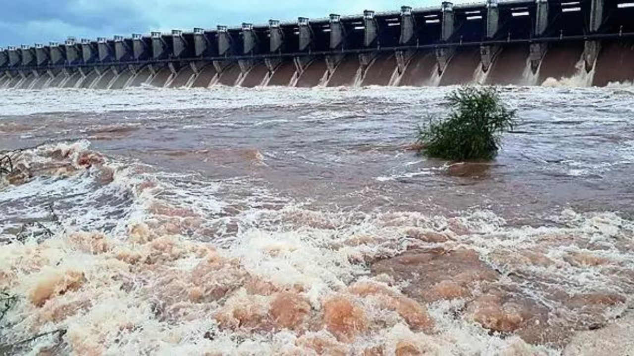 Experts call for better dam storage to avert monsoon floods in Karnataka