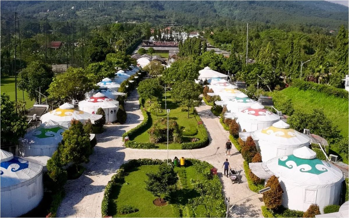 Staycation Keluarga di Bogor: Glamping, Mini Zoo, dan Aktivitas Seru untuk Anak