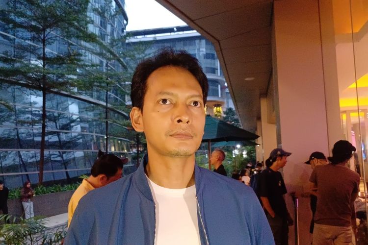 Fedi Nuril Berjuang untuk Hak Royalti Filmnya yang Ditayangkan di Platform Streaming Fedi Nuril Berjuang untuk Hak Royalti Filmnya yang Ditayangkan di Platform Streaming