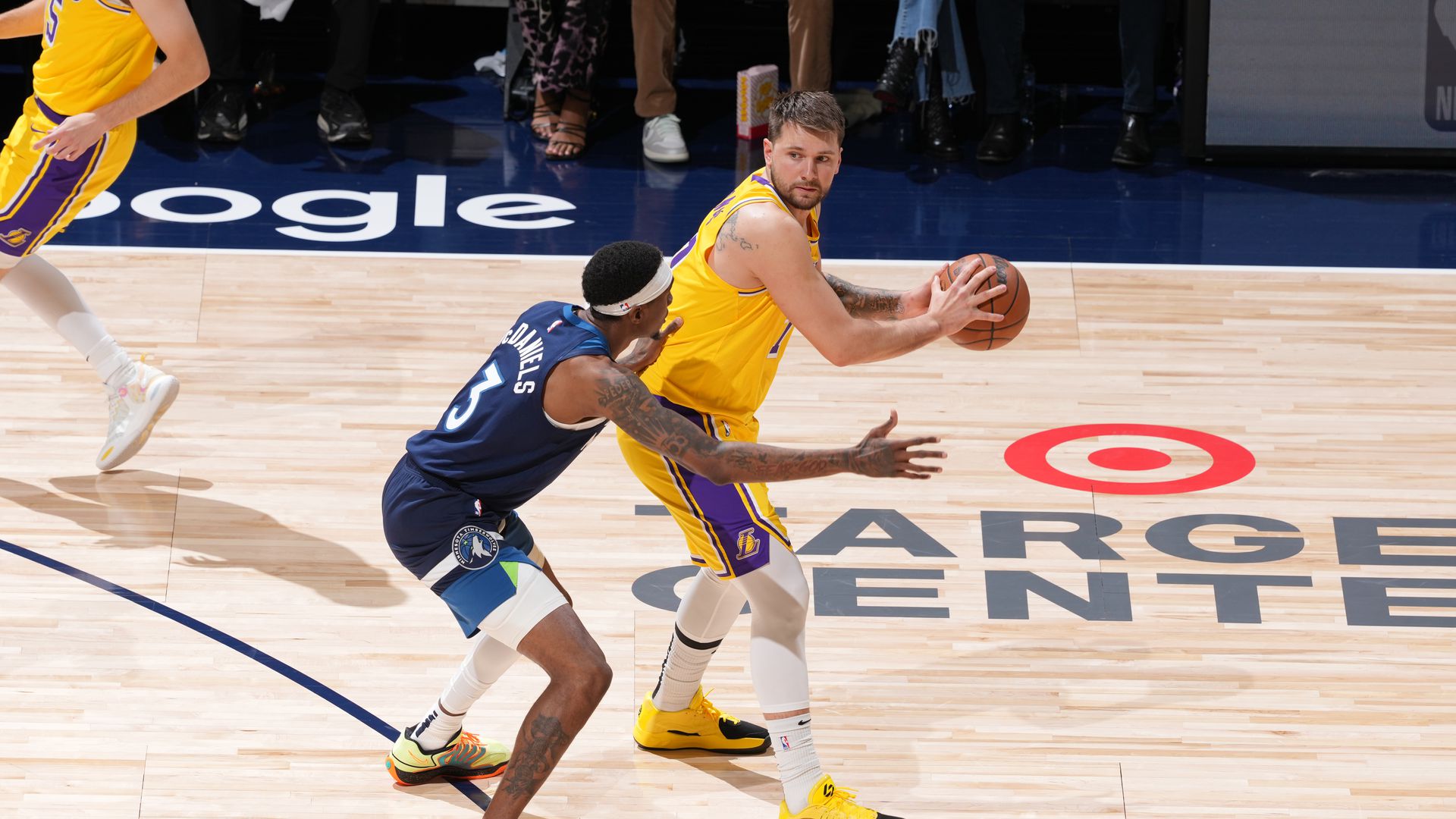 Luka Dončić dealt with stomach bug during Game 3 vs. Wolves
