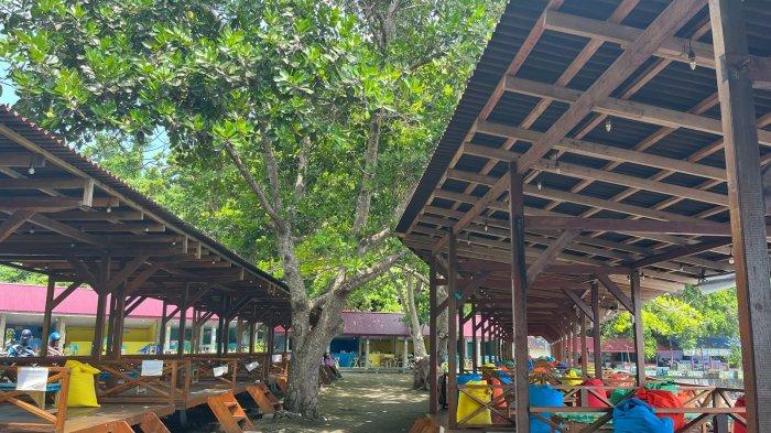 Explore Pantai Sulamadaha: Surga Tersembunyi yang Paling Dicintai di Ternate