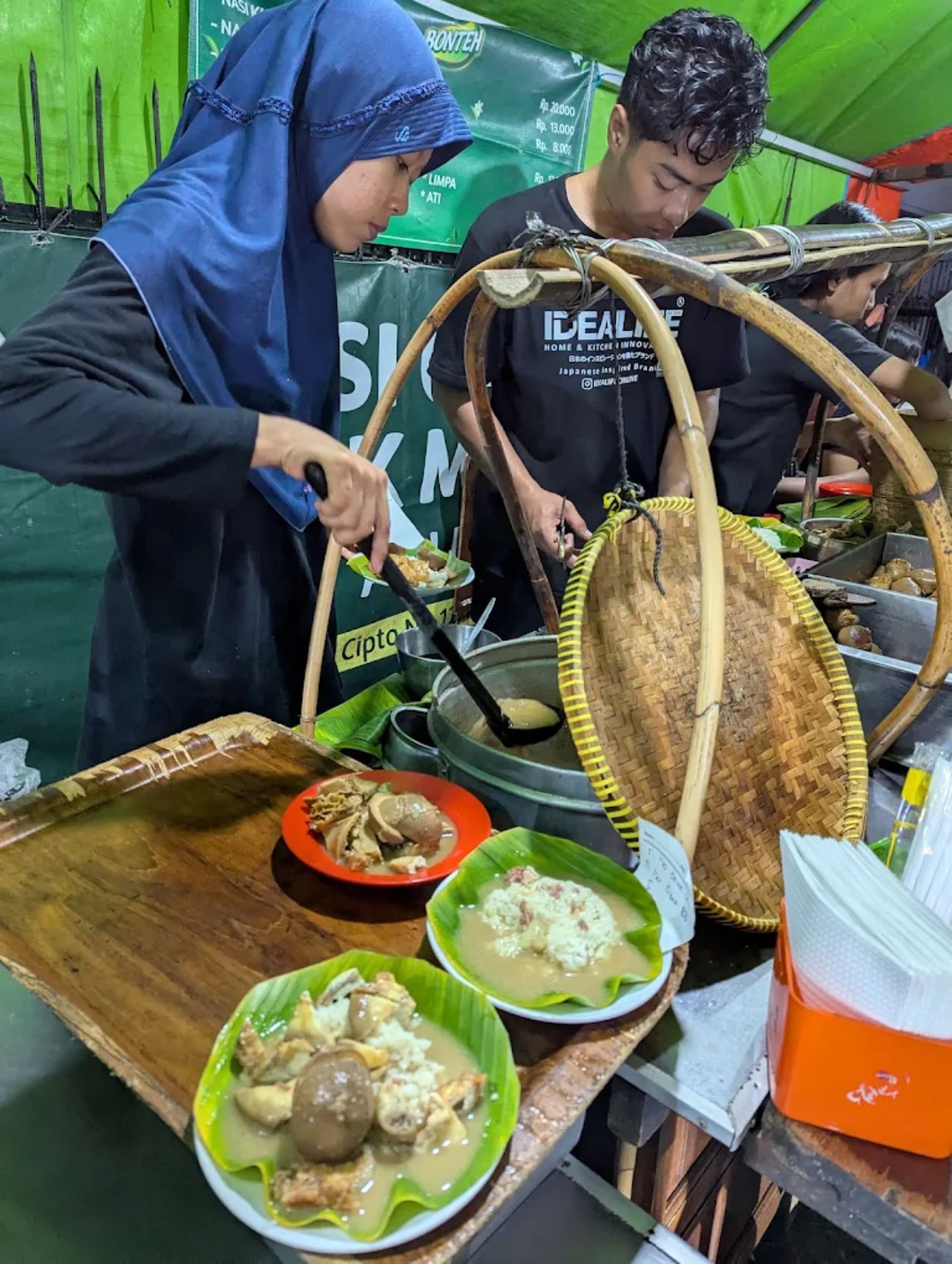 Nasi Gandul Bu Memet Nasi Gandul Bu Memet