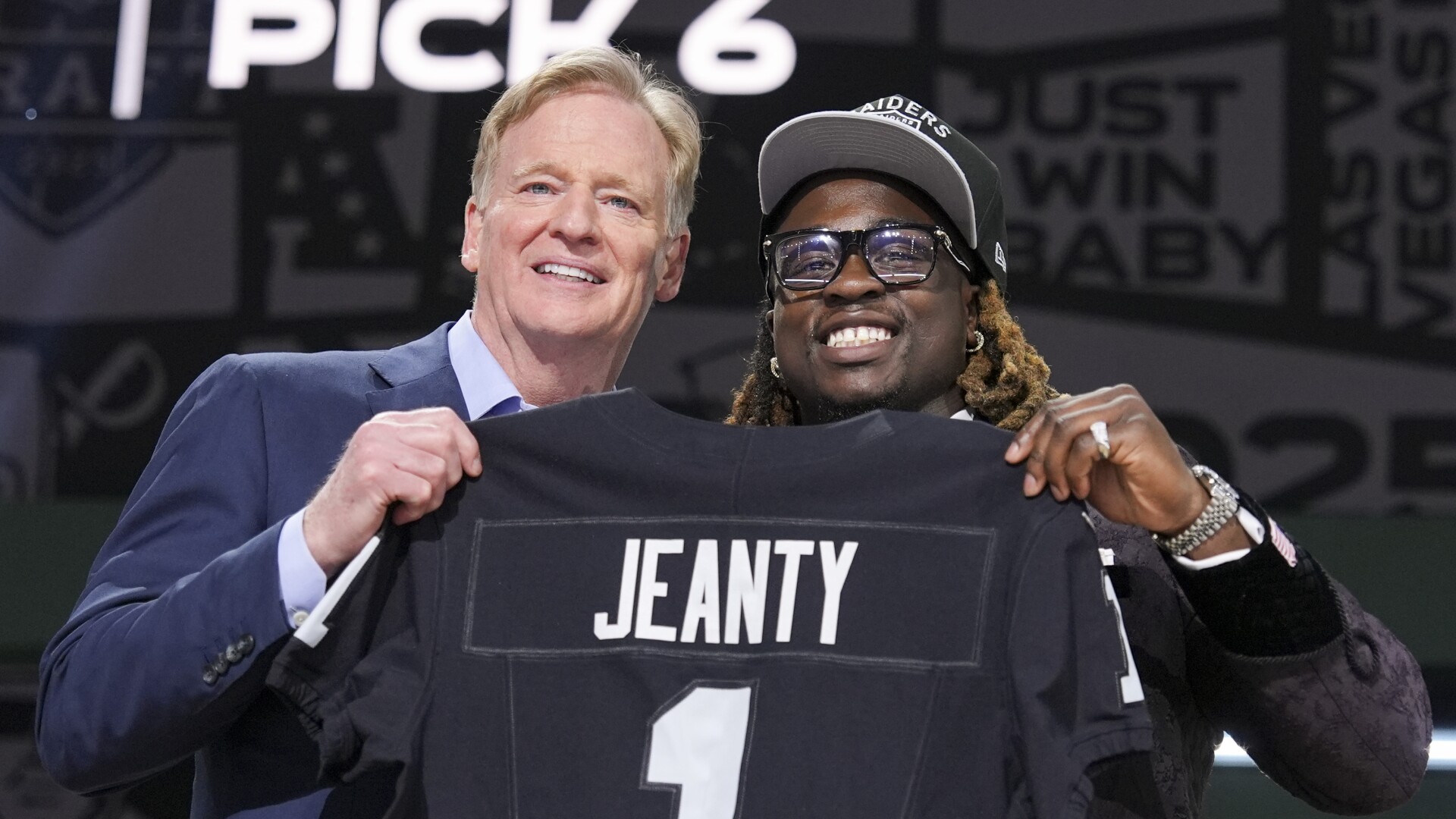 Matthew Berry’s 2025 Dynasty Rookie Rankings for Superflex and 1QB leagues